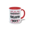 la ciclista más sexy del pelotón DER ROJO Taza con frase la ciclista más sexy del pelotón, interior y asa en color rojo, vista lateral derecha